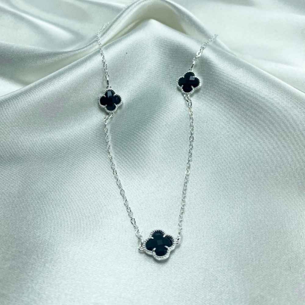 COLAR TREVO PRETO PRATEADO  - FOLHEADO 