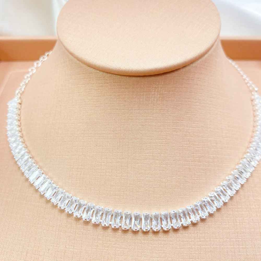 COLAR AURORA DE CRISTAL - FOLHEADO 