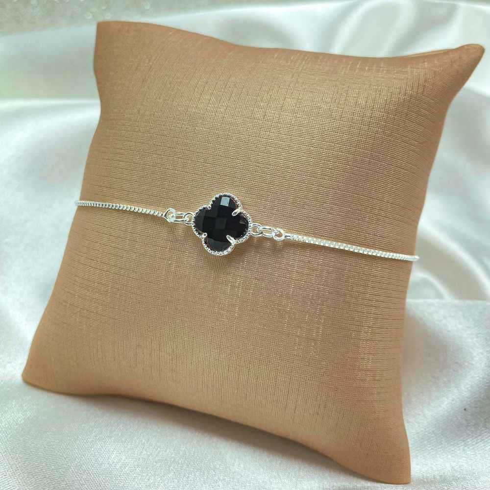 PULSEIRA TREVO PRETO PRATEADO FOLHEADO - COM BRINDE 