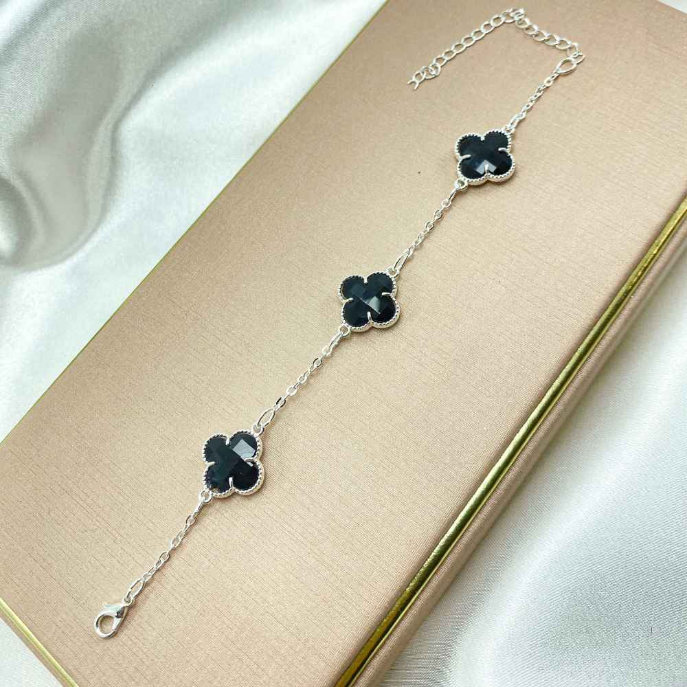 PULSEIRA TR�S TREVOS FOLHEADO COM BRINDE 