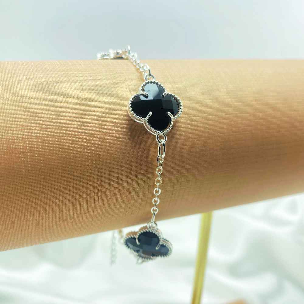 PULSEIRA TR�S TREVOS FOLHEADO COM BRINDE 