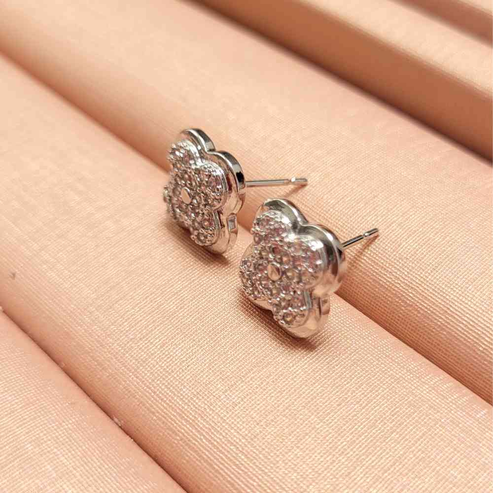 BRINCO MINI TREVO ELEG�NCIA 